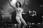 Pj harvey topless 🍓 What Would P J Harvey Do?